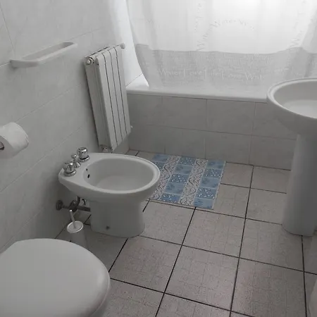 Al Di La Del Mare Apartment *
